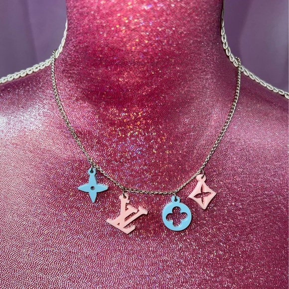 Jewelry - y2k glamour handmade deadstock necklace